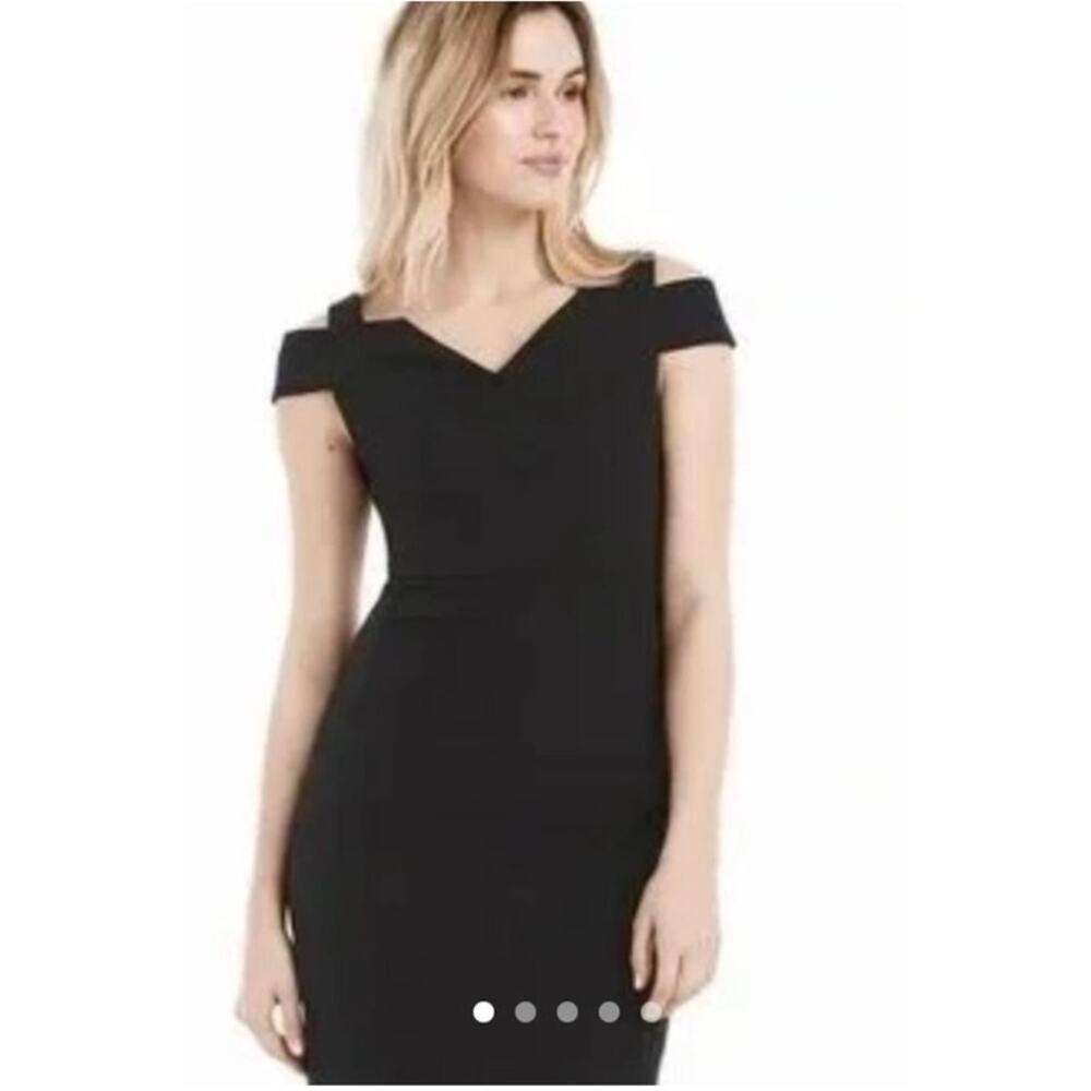 EUC RED COLOR White House Black Market  Off Shoulder Sheath Dress Size 4